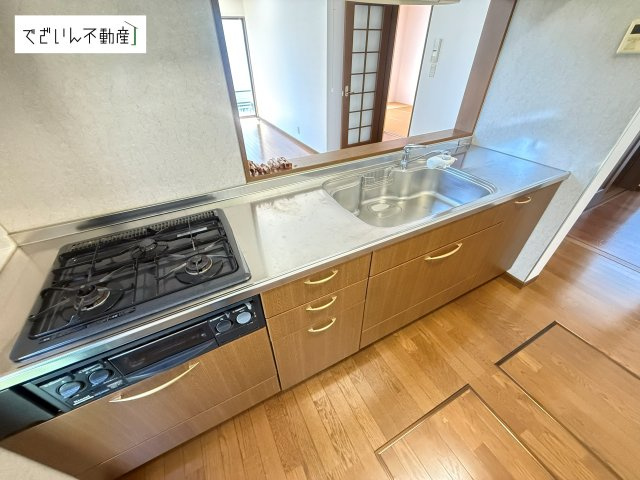 【キッチン】 | 本庄市寿2丁目　中古住宅   | 現地(2026年7月撮影)