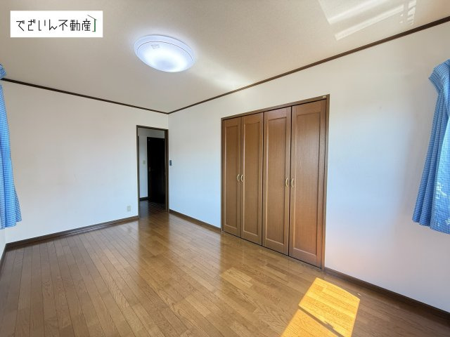 【洋室】 | 本庄市寿2丁目　中古住宅   | 現地(2026年7月撮影)
２階7.5帖洋室