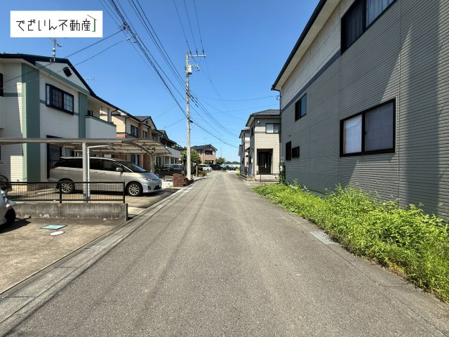 【前面道路含む現地写真】 | 本庄市寿2丁目　中古住宅   | 現地(2026年7月撮影)