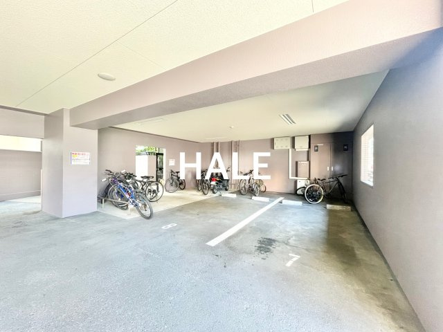 【駐車場】 | ピュアドームリベルテ平尾