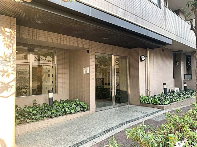 シーアイマンション池袋西のエントランス|シーアイマンション池袋西：ペット飼育可能！