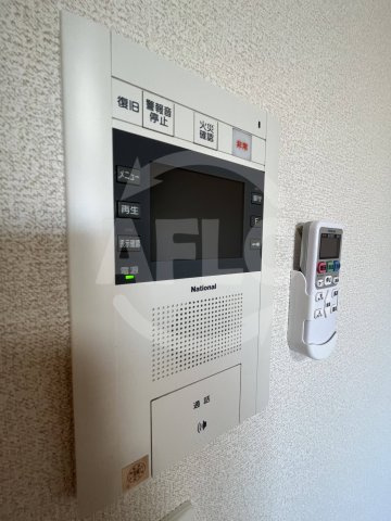 プロシード弁天町のセキュリティ|プロシード弁天町　テレビ付きモニターホン