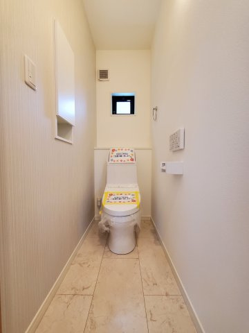 三郷市　新和2丁目　新築戸建　　全1棟のトイレ|施工例です