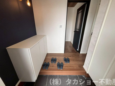 【玄関】 | 市原市八幡　築浅戸建