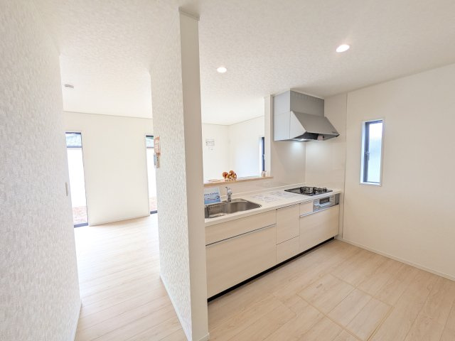 つくば市高見原　第17　新築戸建て　3号棟のキッチン