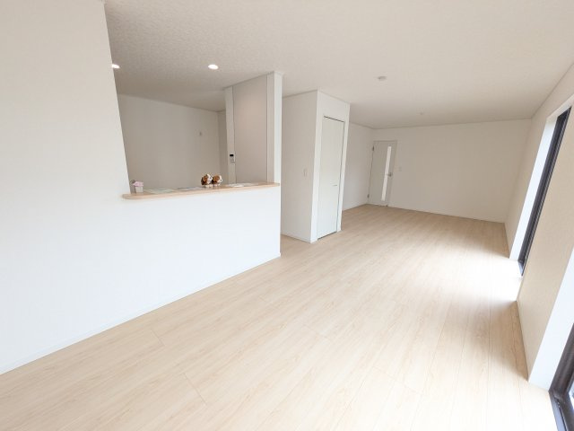 つくば市高見原　第17　新築戸建て　3号棟の居間・リビング