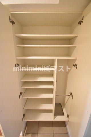 ドゥーエ森ノ宮の収納