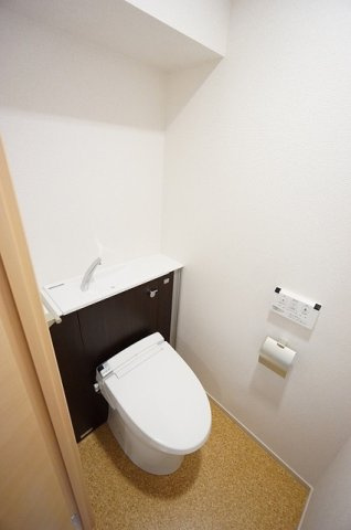 【トイレ】 | ラウレア　Ｋ | 落ち着いた色調のトイレです