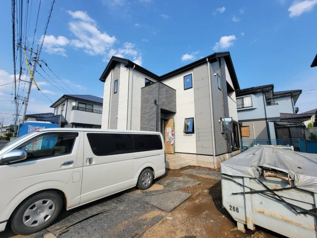 【LIGARE】下野市緑 1期 全1棟の外観|〇限定1邸〇
スーパーやコンビニなど、毎日の生活に欠かせない利便施設を今から現地で確認されることをおススメします。
もちろん弊社営業がご案内する事も可能です！
※2026年7月撮影
