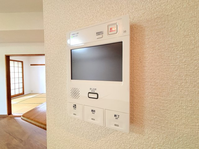 【TVモニター付きインターフォン】