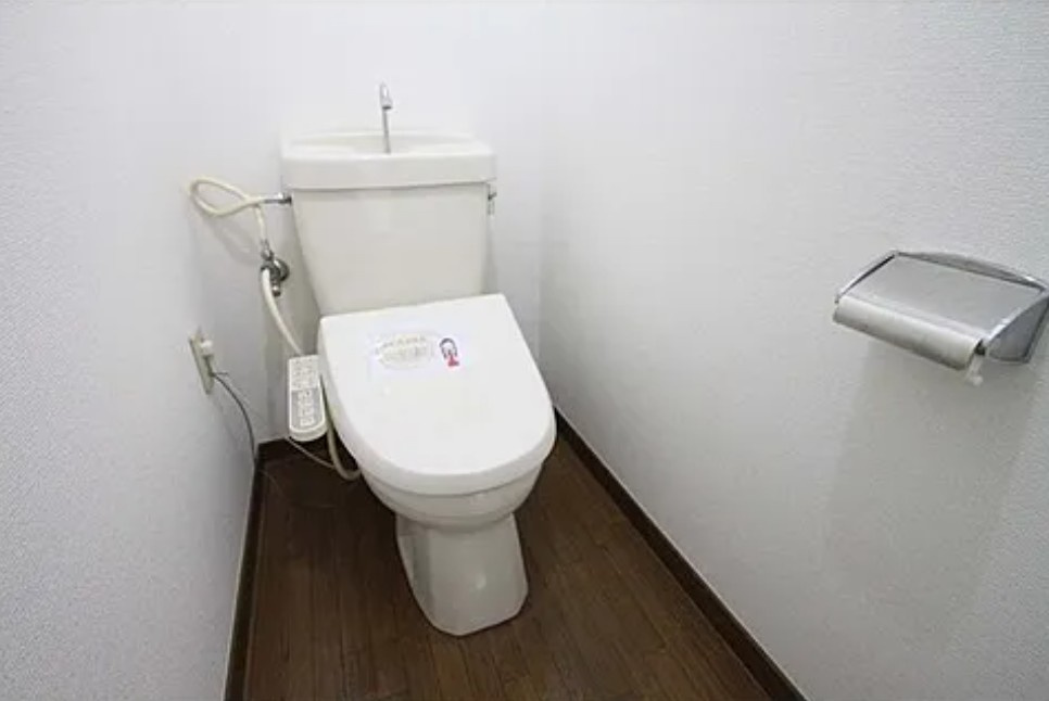 コンフォール稲荷前のトイレ