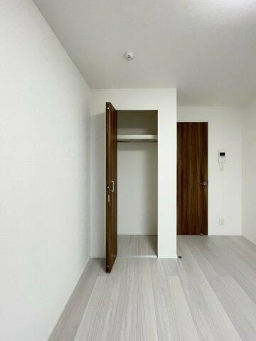 足立区千住緑町２丁目のアパートの収納|※別部屋参考写真