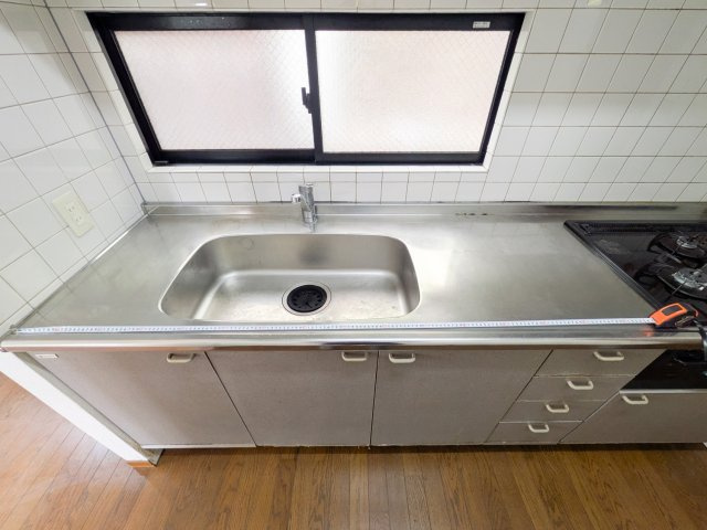 翠ヶ丘町戸建のキッチン|シンク