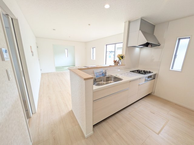 つくば市高見原　第17　新築戸建て　1号棟のキッチン