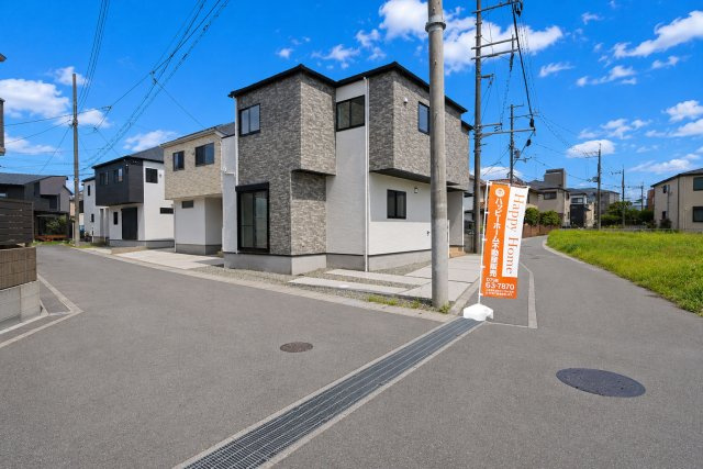 テラシエ南野1丁目新築一戸建て│4LDK+駐車2台可