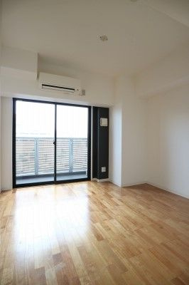 福岡市中央区春吉２丁目の賃貸マンションの居間・リビング
