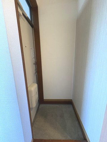 ヴァンベール八橋の玄関