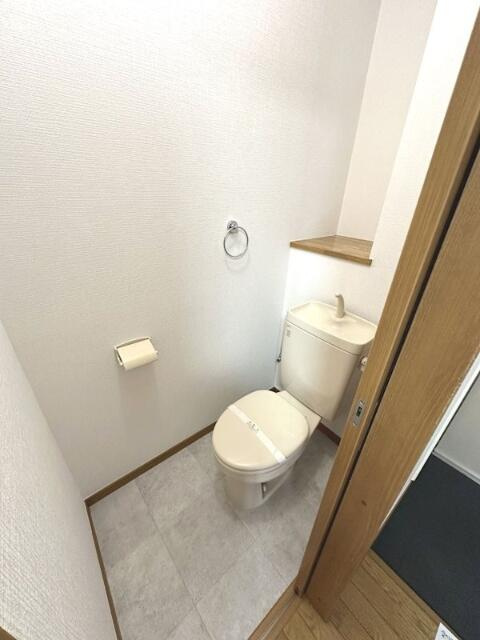 棚付きで便利