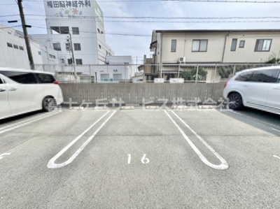 【駐車場】 | シティライフ豊橋前田町 中古マンション | 駐車場があるので、車を買う予定の方も安心です