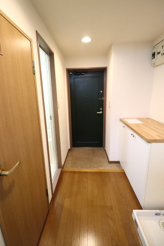 メルベイユ恵比寿の玄関|別室参考写真