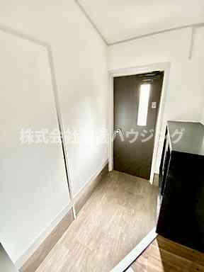 ヴェルデ本町の玄関