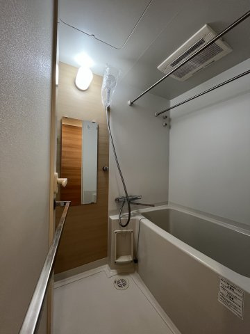 プラウドフラット三軒茶屋Ⅱの浴室|お風呂です