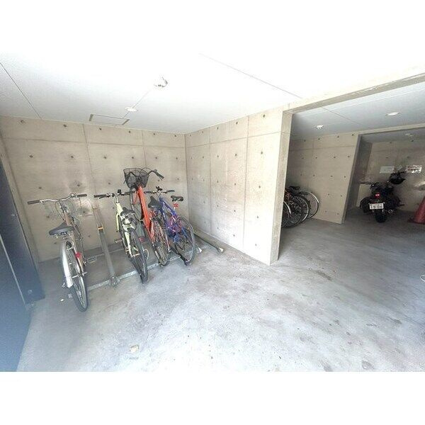 Branche本陣　名古屋市賃貸　仲介手数料無料の駐車場
