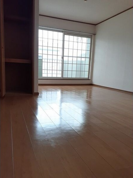 アイレットコートIの居間・リビング