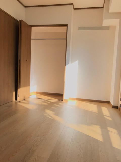 ソレイユ恵比寿の洋室|★明るいフロアタイルの角部屋です★