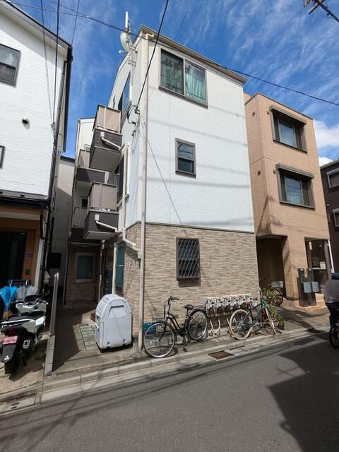 墨田区向島５丁目のアパートの外観