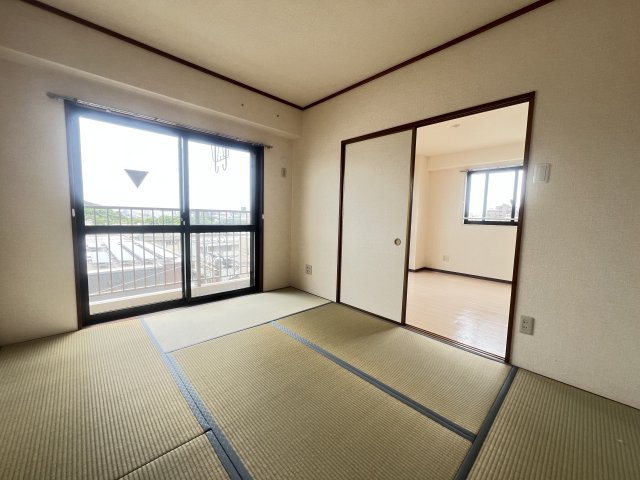 ハーヴェスト本郷の和室