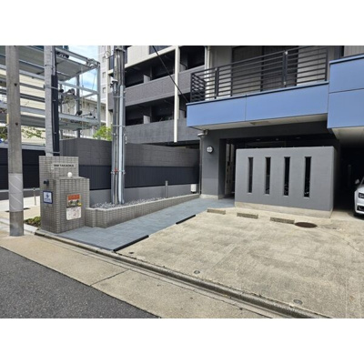 【駐車場】 | BM　TAKAOKA