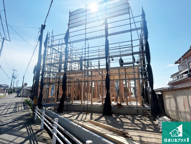 阪南市箱作　第3期　新築一戸建ての外観|現在建築中！落ち着いた街並みで新生活を始めることが出来そう！周辺の物件も併せてご紹介させて頂きます！