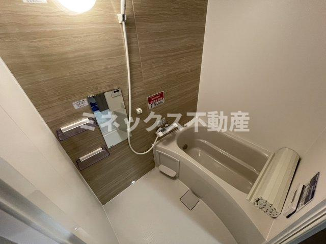 【独立洗面台】 | シャトレ末広 | 同タイプのお部屋の写真。現況を優先します。