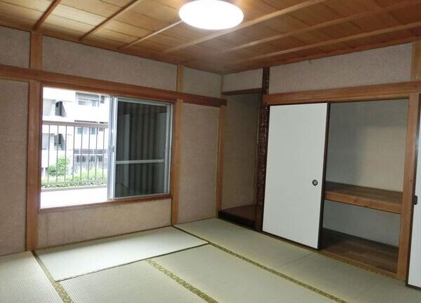 西区枇杷島五丁目戸建の収納