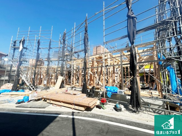 阪南市箱作　第3期　新築一戸建ての外観|周辺は落ち着いた街並みの住宅地！子育てがしやすい住環境です！まだ未完成ですが、現地でしかわからない事もございます。是非一度ご覧ください。