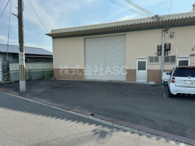 松原市北新町　貸倉庫