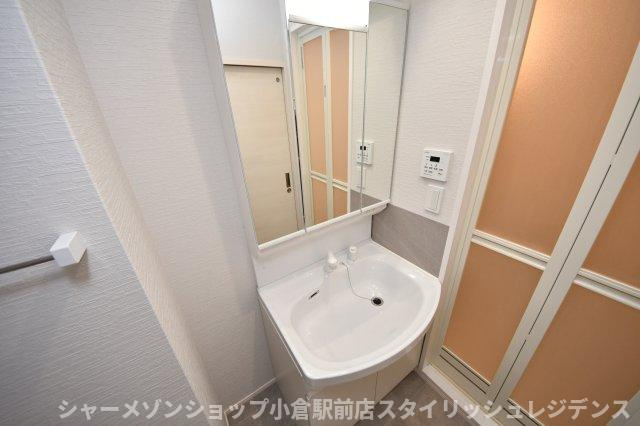 オーヴィジョンクラス浅香通りの洗面所