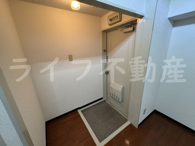 シャンポール東大阪の玄関|ゆったりとした玄関です
