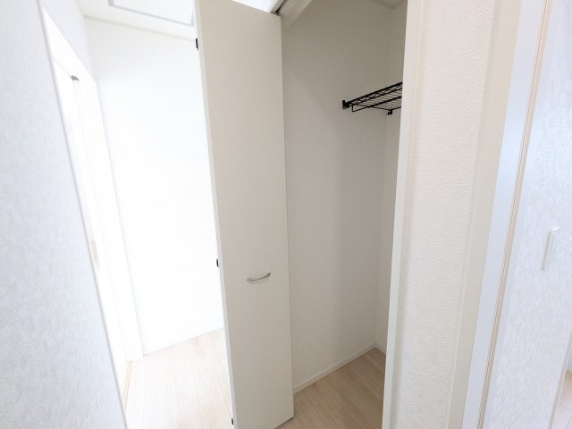 つくば市高見原　第17　新築戸建て　2号棟の収納