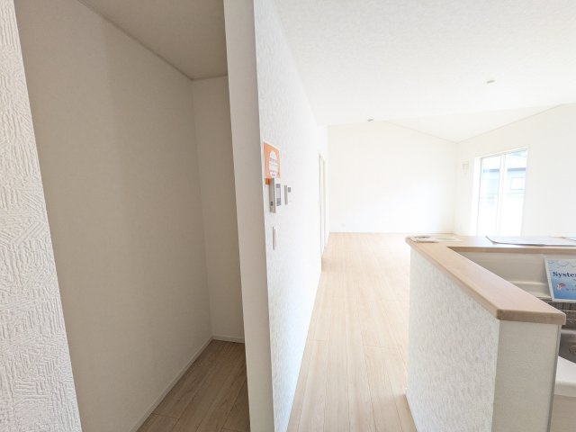つくば市高見原　第17　新築戸建て　2号棟のキッチン