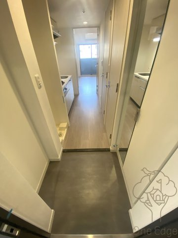 プレサンス大阪同心メゾヴィータの玄関