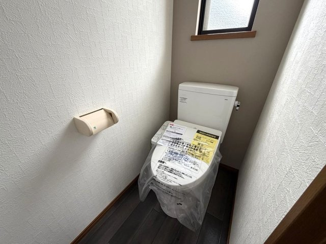 商談中　伊豆高原 すいらん荘別荘地　平坦地に建つリフォーム済み5SLDKのトイレ|2階トイレは入替え済み