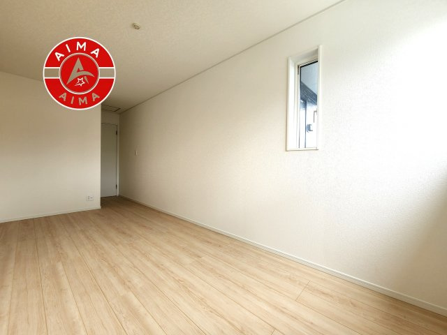 春日市伯玄町2丁目第1-2棟（1号棟）の洋室|各部屋収納を備えており過ごしやすいお家です！