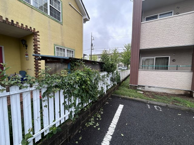 西側