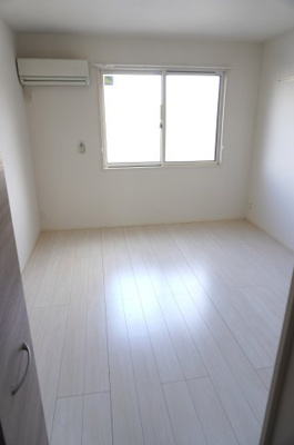 【洋室】 | AVITA | 7.1帖