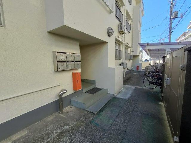 グリーンハイツ奥戸のロビー