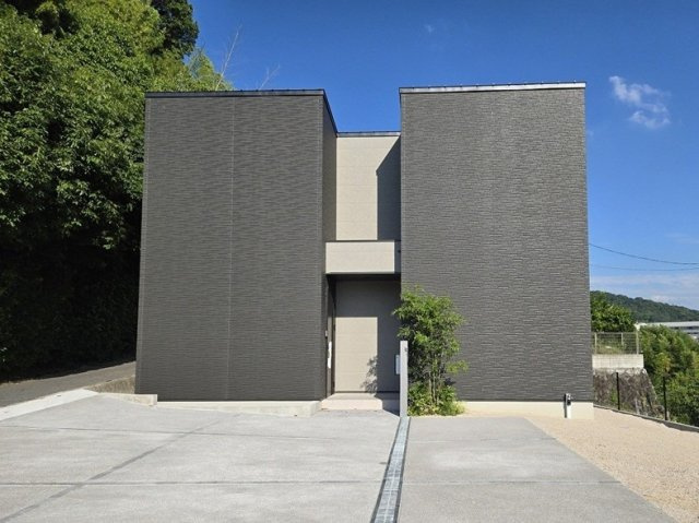 安芸郡府中町宮の町3丁目　新築一戸建て