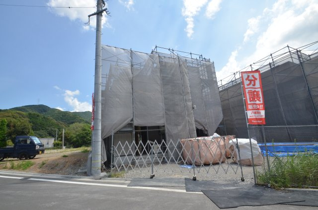 タマタウン八幡IC北