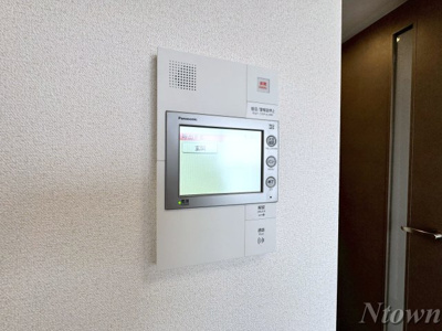 【セキュリティ】 | MAXIV名古屋 | モニター付きインターフォンです。